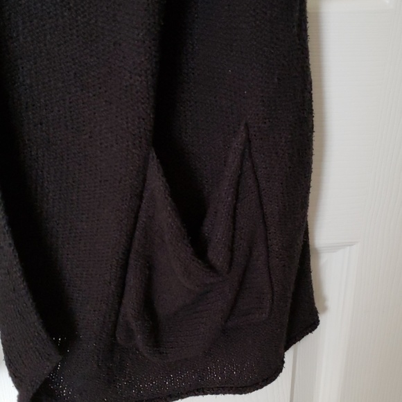 Sweater - Picture 4 of 4